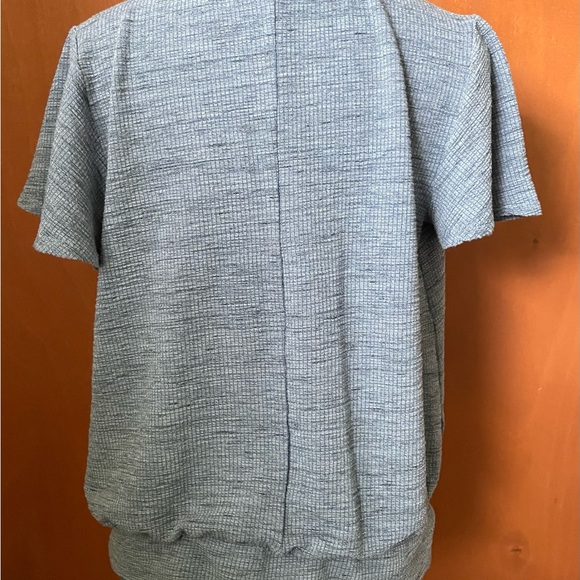 Lane Bryant women’s blue shirt sleeve t-shirt - Picture 3 of 6